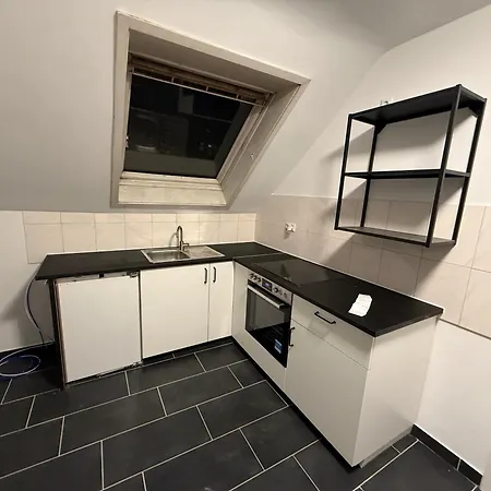 4p Kueche Apartment Wuppertal